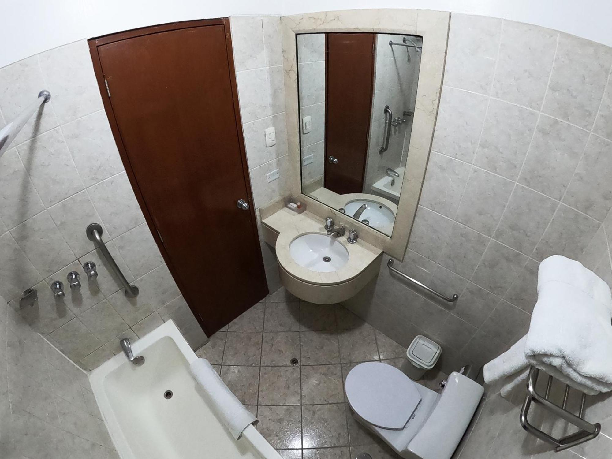 Hotel La Joya Huaraz  Esterno foto